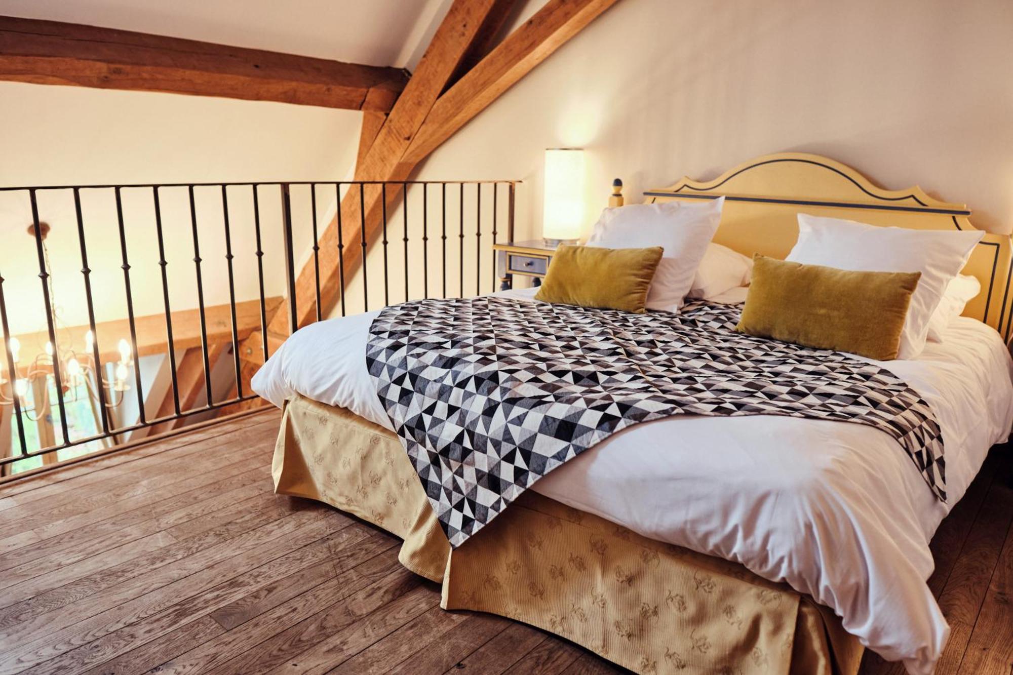 Hostellerie De La Tour D'Auxois Saulieu Zewnętrze zdjęcie