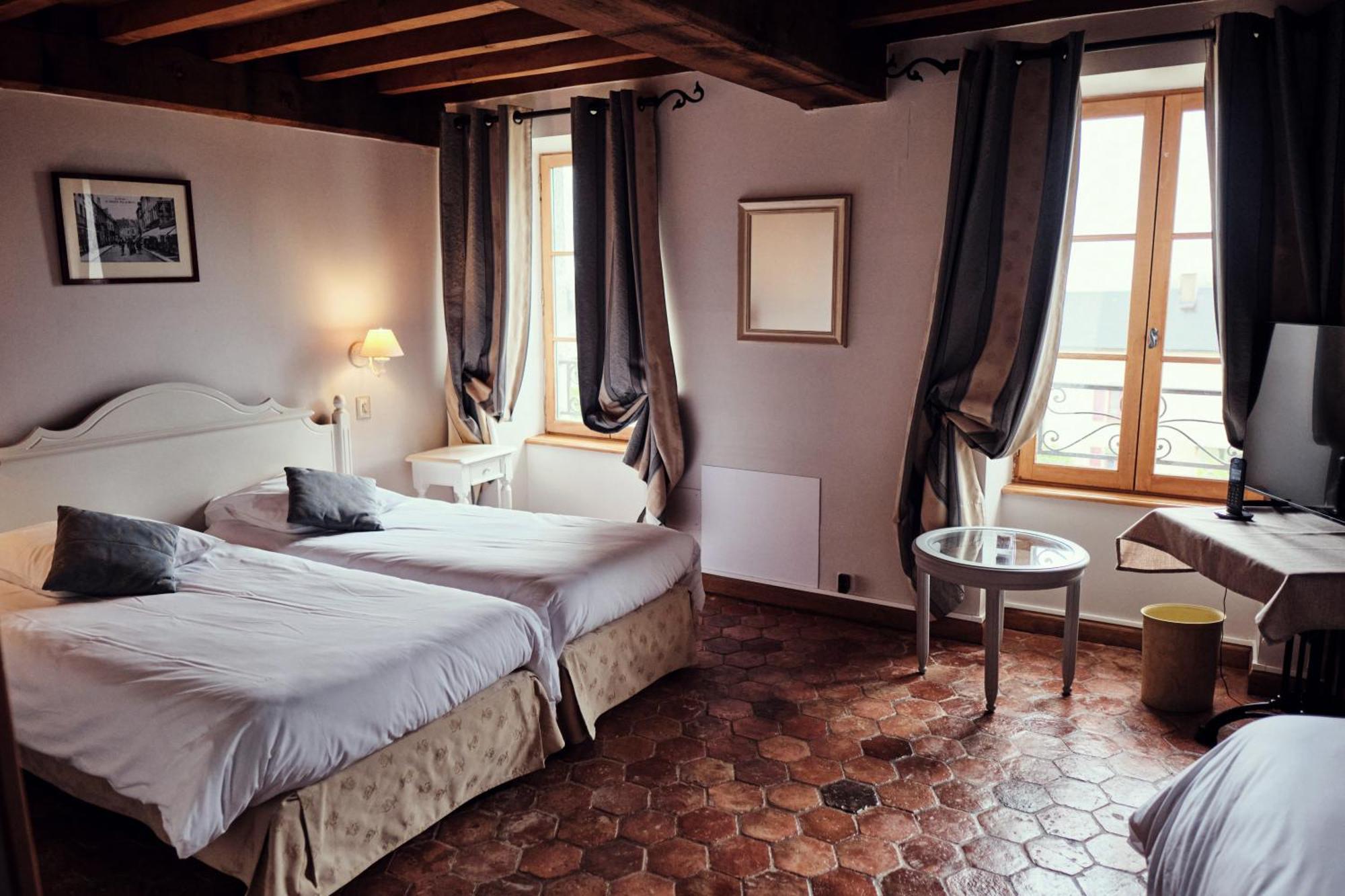 Hostellerie De La Tour D'Auxois Saulieu Zewnętrze zdjęcie