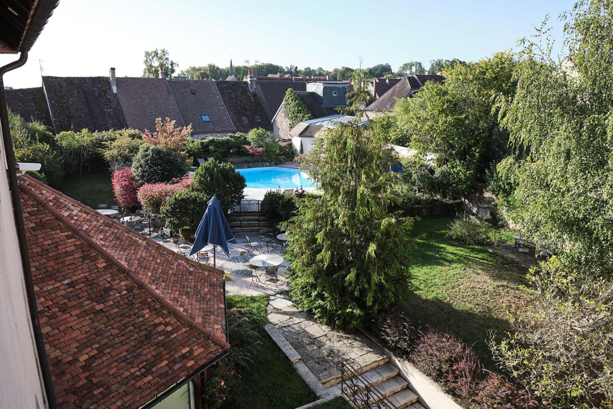 Hostellerie De La Tour D'Auxois Saulieu Zewnętrze zdjęcie