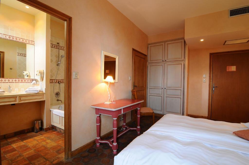 Hostellerie De La Tour D'Auxois Saulieu Zewnętrze zdjęcie